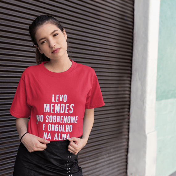 Camiseta Unissex Infanto-Juvenil Mendes no Nome, Orgulho na Alma (Malha Quality)