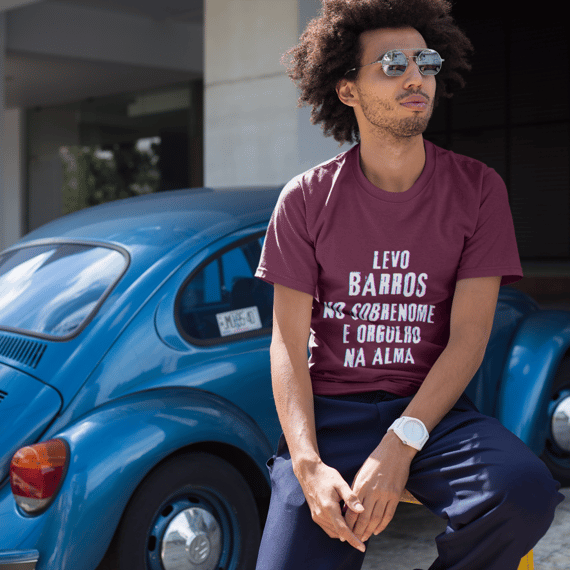 Camiseta Unissex Barros no Nome, Orgulho na Alma (Malha Quality)