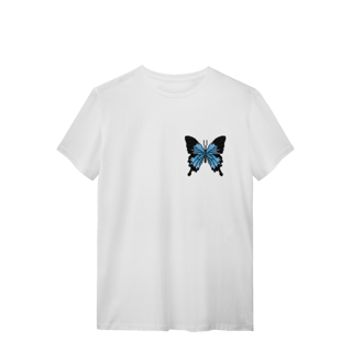 Nome do produto Camiseta Premium Frente e Verso - Borboleta e Noite Estrelada