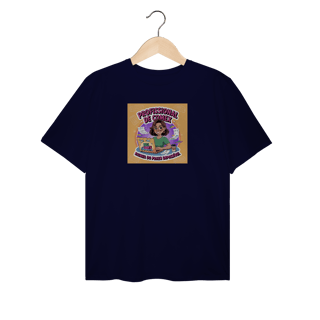 Nome do produto  T-Shirt Plus Size - Rainha do Prazo Impossível 