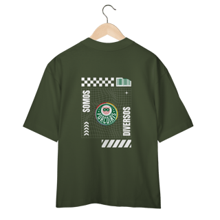 Nome do produto Camiseta Oversized - Somos Diversos (estampa frente e verso)
