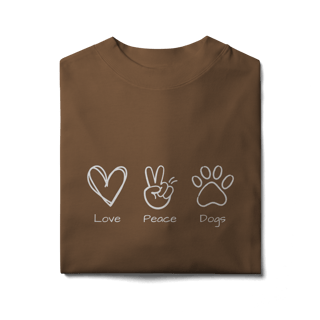 Nome do produto Camiseta Oversized - Love, Peace, Dogs