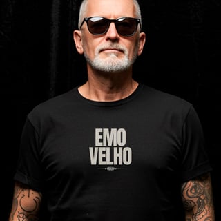 Nome do produto Camiseta Emo Velho