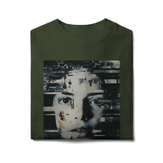 Nome do produtoCamiseta Oversize Unissex – Estampa Exclusiva Fragments Her | Pecado Santo
