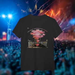 Nome do produto Camiseta unisex - Loaded Underground
