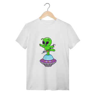 Nome do produto Camiseta Quality - Alien na Nave