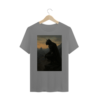 Nome do produto Camiseta Yterbiun – Gato Guerreiro nas Sombras