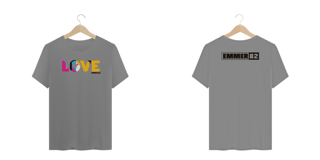 Nome do produto T-shirt plus size linha color life