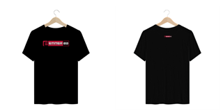 T-shirt plus size linha new age estampa vermelha