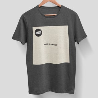 T-SHIRT ESTONADA - ARCTIC MONKEYS SUCK IT AND SEE