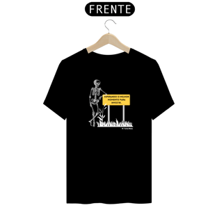 Nome do produtoCamiseta - Esperando o melhor momento para investir