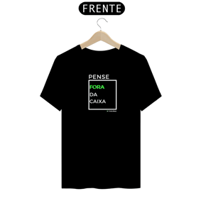 Camiseta - Pense fora da caixa