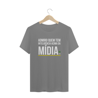 Nome do produto Camiseta Inteligência Acima da Mídia PLUS