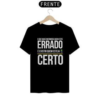 Camiseta Errado Certo