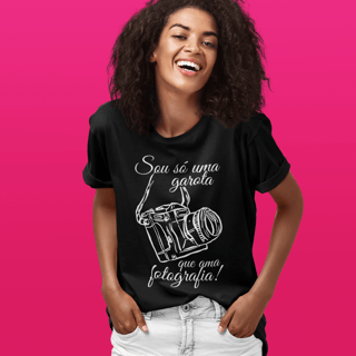 Camiseta Unissex Quality - SÓ UMA GAROTA