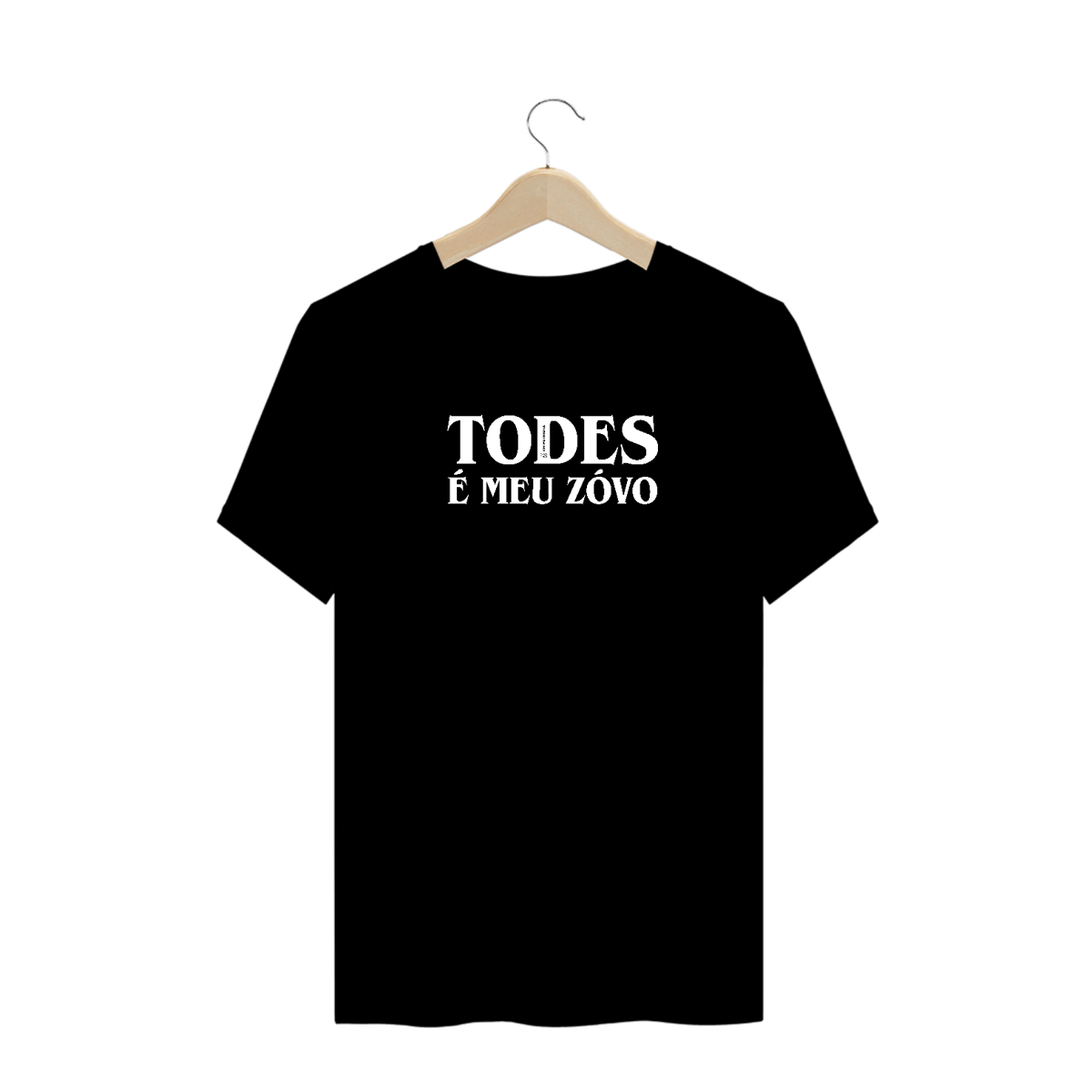 Nome do produto: CAMISA TODES É MEU ZOVO - UM PATRIOTA