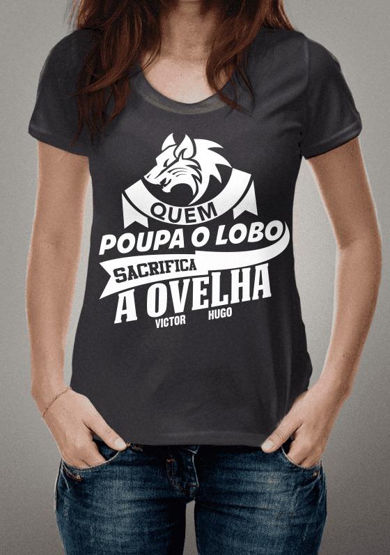 Nome do produto: Camiseta Quem poupa o lobo sacrifica a ovelha Victor Hugo