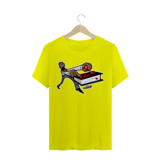 Nome do produto Camiseta Pastor Metralhadora Jogando