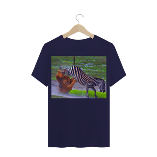 Nome do produto ZEBRA DANDO COICE EM LEÃO