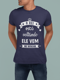 Nome do produtoCamiseta Masculina cristã o Rei Está Voltando