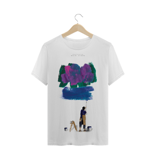 Nome do produtoMan Holding Paint Roller | Exclusive