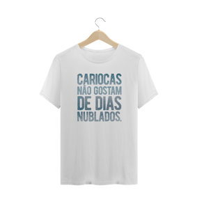 Nome do produto  Dias Nublados / T-Shirt Prime Masculina Branca