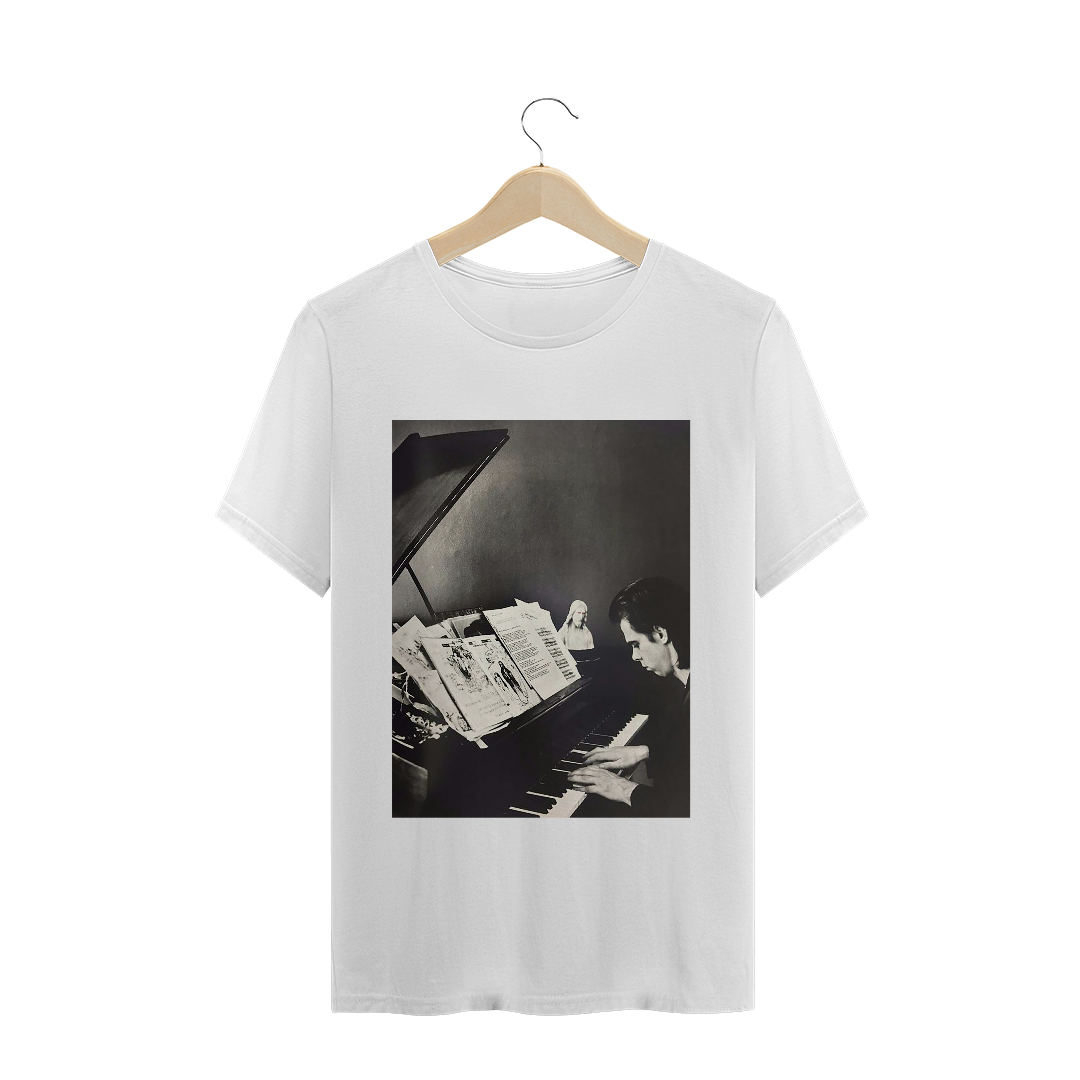 Nome do produto: Nick Cave At Piano - T-Shirt Quality