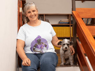 Camiseta Orixá Nanã (Modelo Plus Size)