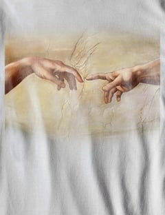 Nome do produtoCamiseta 'A Criação de Adão' (Unissex)