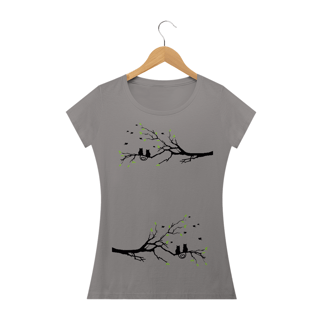 Nome do produto Camiseta Baby Long Quality Estampa Velha de Casal de Gatos no Galho