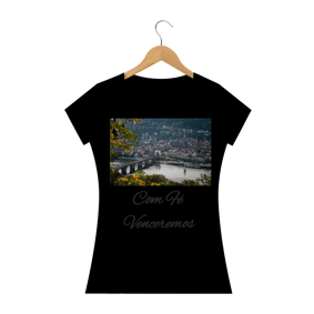 Camiseta Com Fé Venceremos