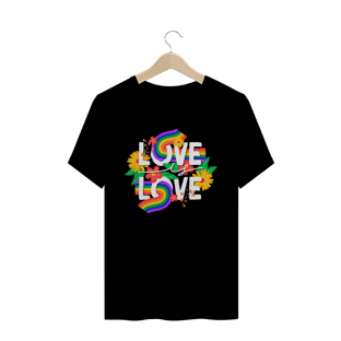 Nome do produtoCamiseta Love is Love Floral