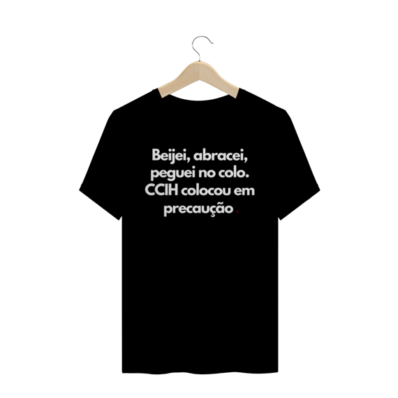Camiseta Clássica Preta Paciente em Precaução 