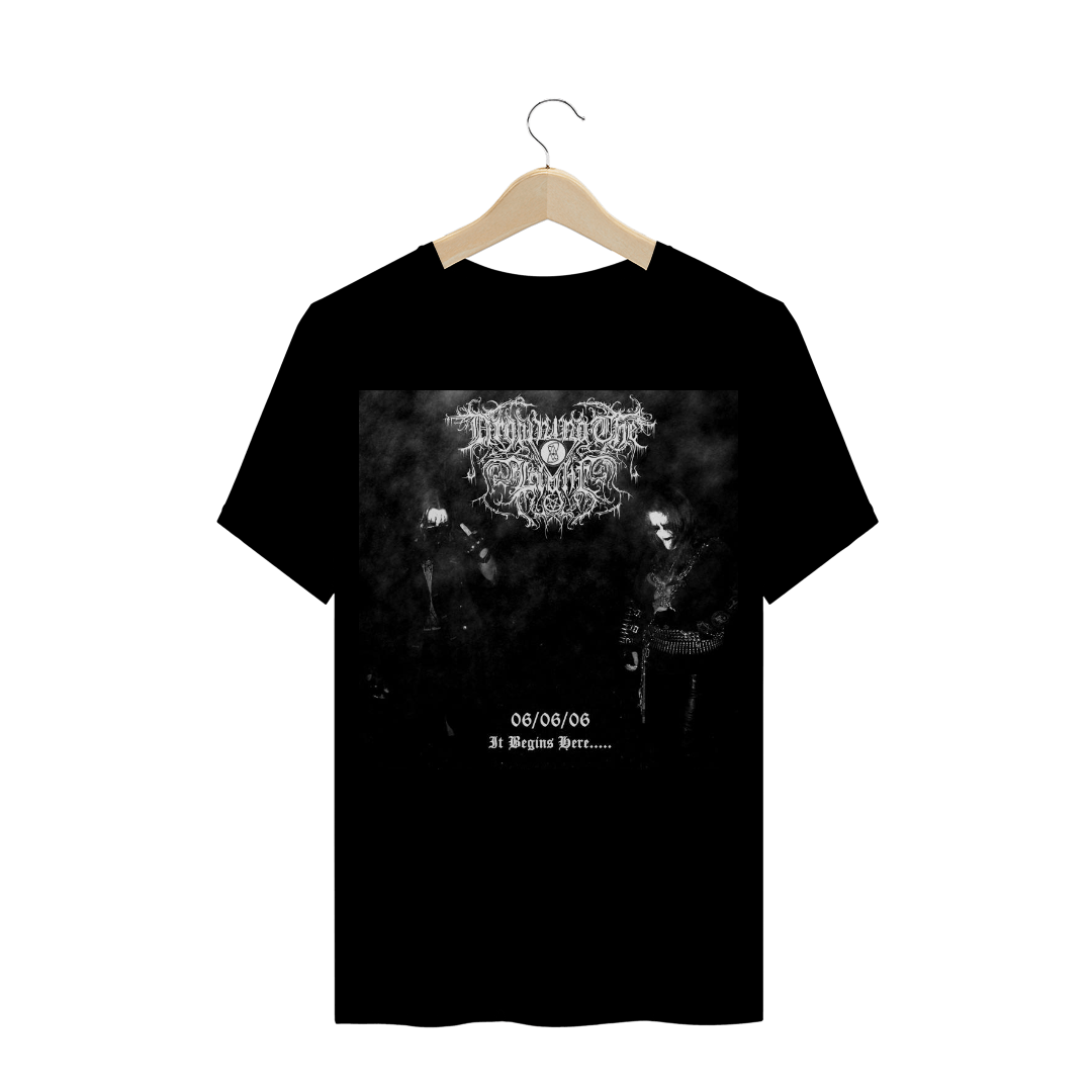 Nome do produto: Camiseta Drowning The Light I