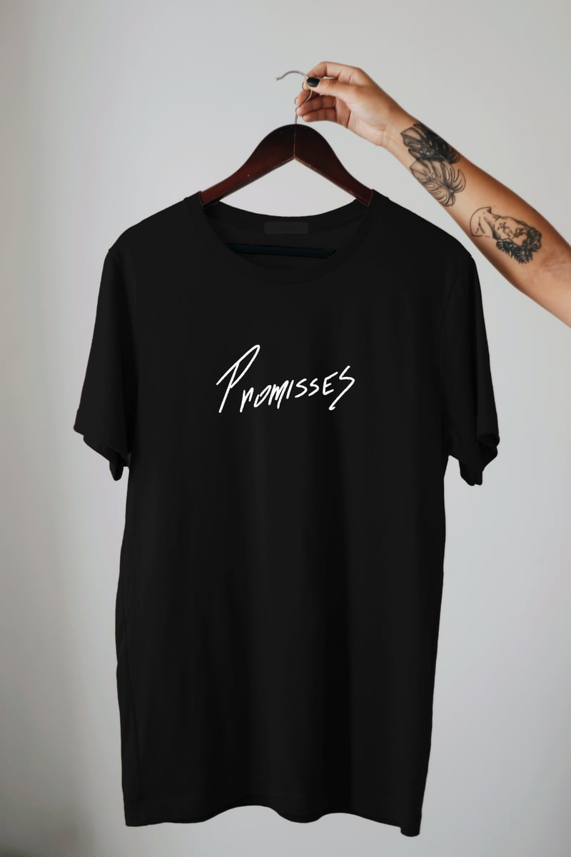Nome do produto: Camiseta Promisses