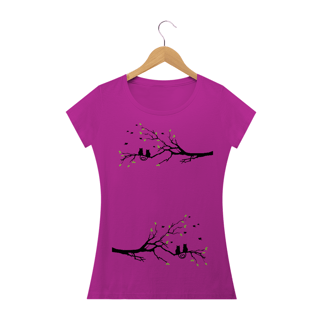 Nome do produto Camiseta Baby Long Quality Estampa Velha de Casal de Gatos no Galho