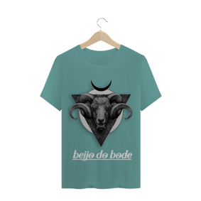 camisa masculina Beijo do bode