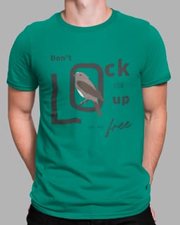 Camiseta Lock Me Up