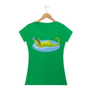 Nome do produto Camiseta Baby Long Quality Feminina Estampa Jacaré Relaxando na Água