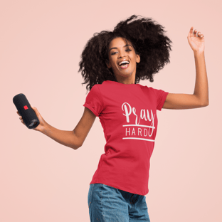 Nome do produtoCamiseta Feminina Cristã Pray Hard