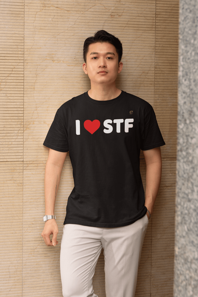 Nome do produto: T-shirt Tradicional I LOVE STF