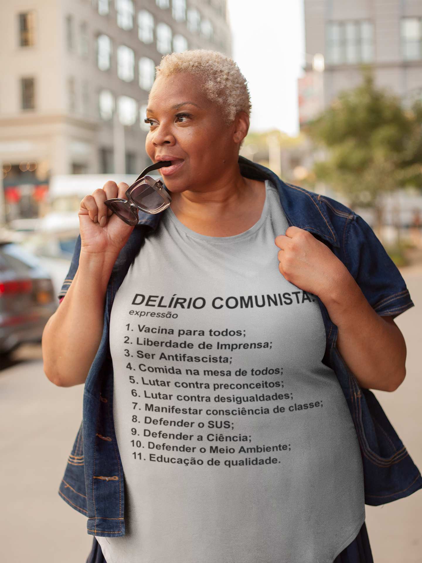 T-shirt Plus Size Delírio Comunista