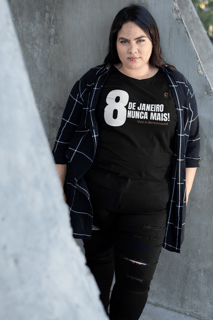 T-shirt Plus Size 8 de Janeiro