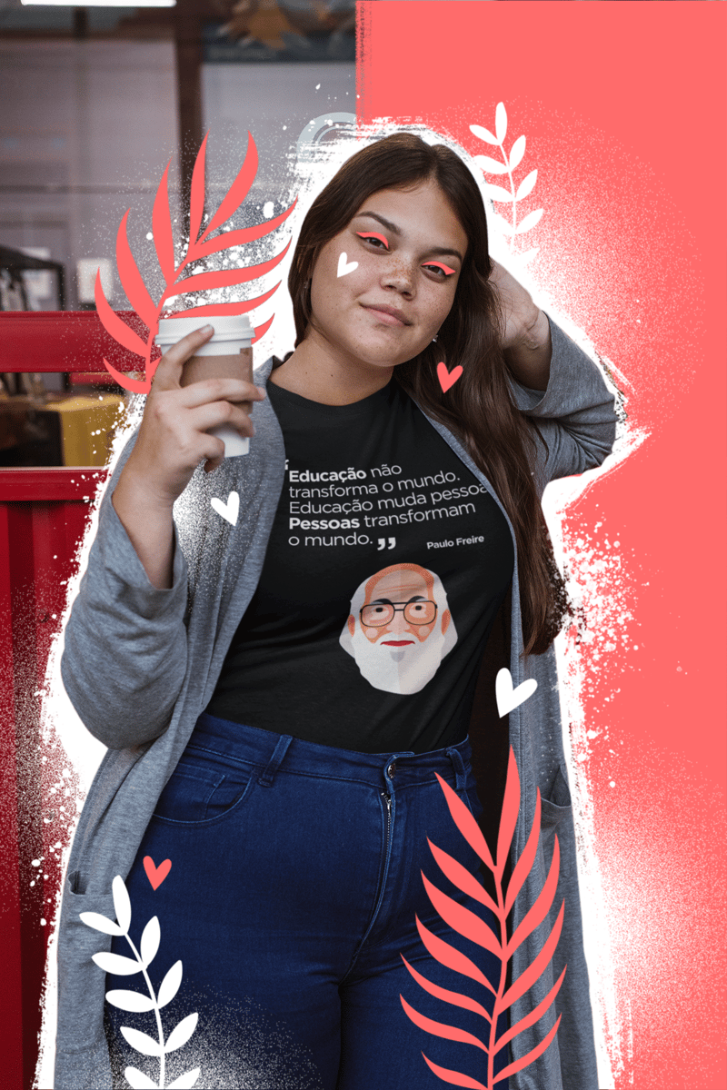 Nome do produto: T-shirt Plus Size Paulo Freire