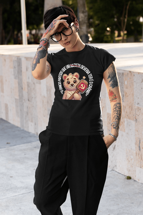 T-shirt Baby Look crânio partido