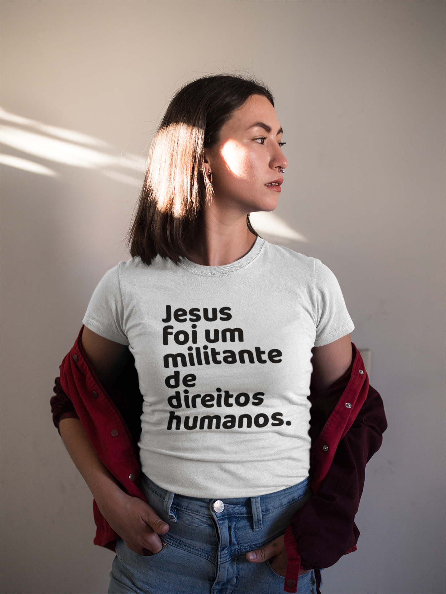 T-shirt Baby Look Jesus Militante