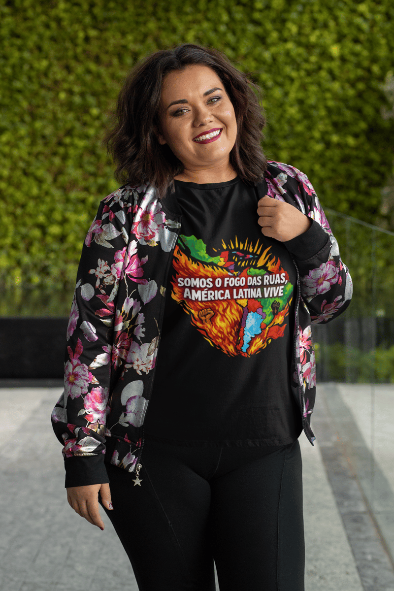 Nome do produto: T-shirt Plus Size América Latina