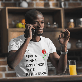 Nome do produto T-shirt Tradicional Serei Resistência