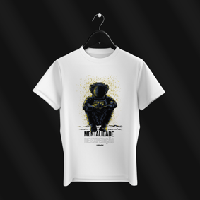 Camiseta branca - Mentalidade de expedição