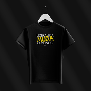 Nome do produtoCamiseta - Liderança muda o mundo
